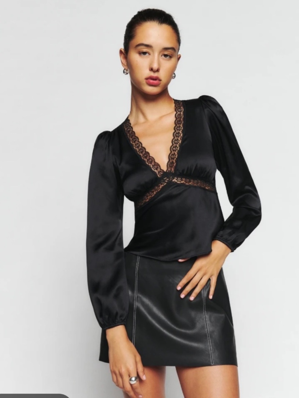 NWOT Reformation Caitlin Silk Top Size 6